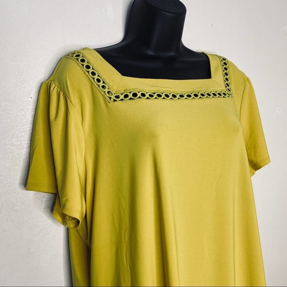 Diana Belle Yellow Square Neck Blouse Size 1X - Picture 2 of 5